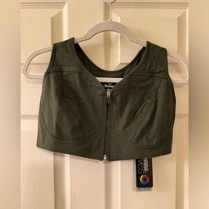 Olive Green Women's Active Top Sports bra size 14/16 NWT